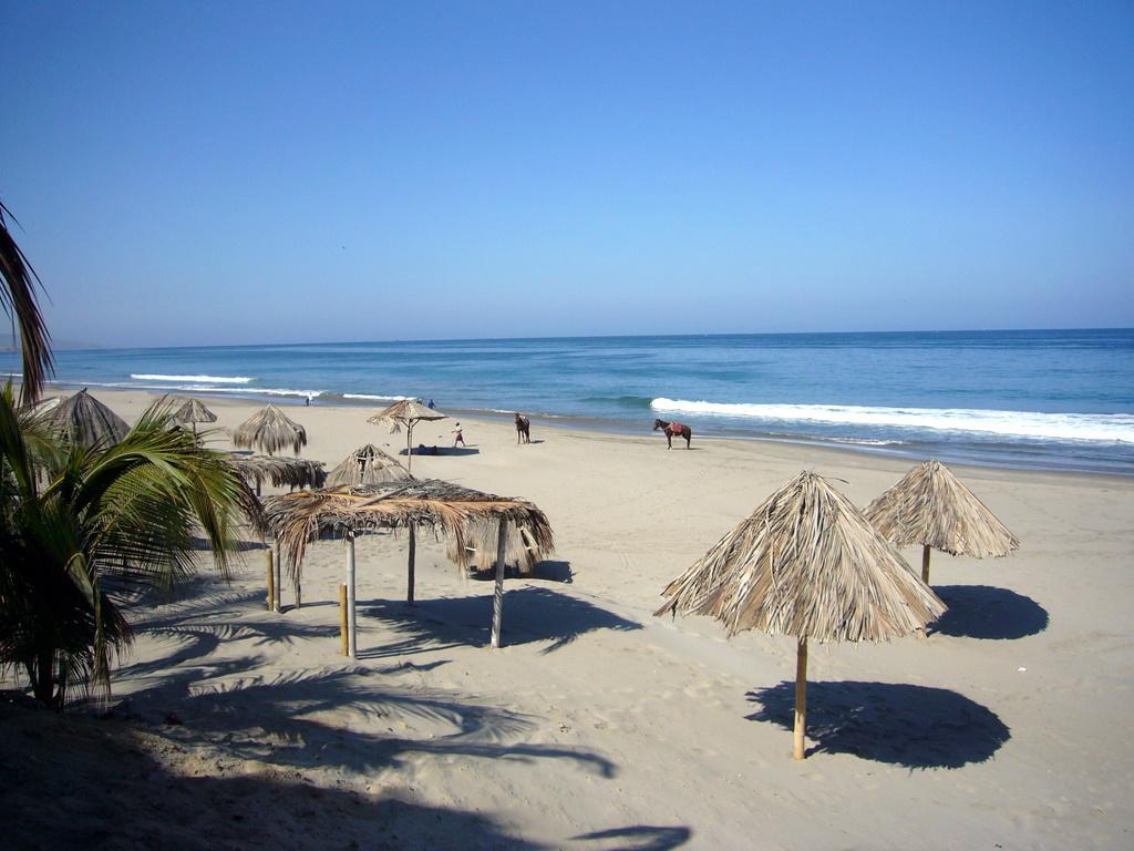 Angeles Del Mar Hotel Máncora Esterno foto